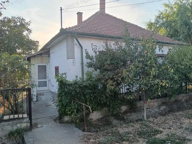 Eladó ház Kőtelek 88 nm