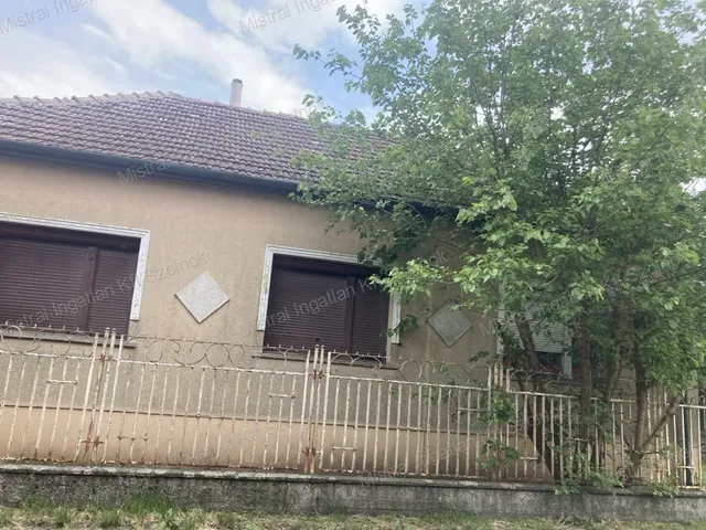 Eladó ház Zagyvarékas 85 nm