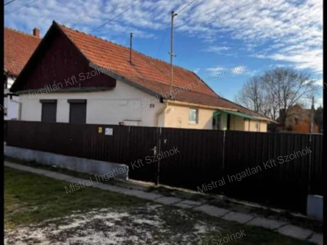 Eladó ház Zagyvarékas 78 nm