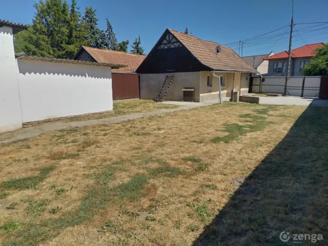 Eladó ház Üllő 48 nm