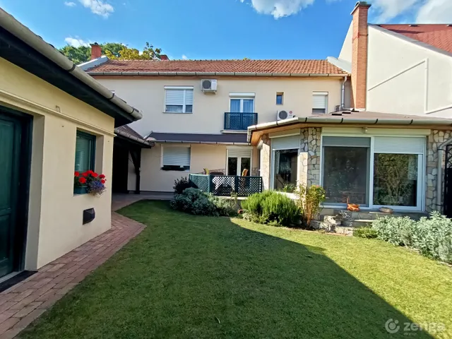 Eladó ház Eger, Belváros 200 nm
