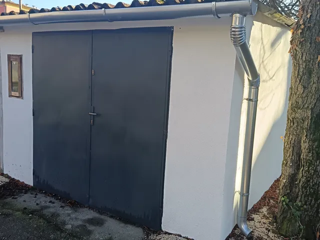 Eladó garázs Pécs, Ledina, Rippl Rónai utca 17 nm