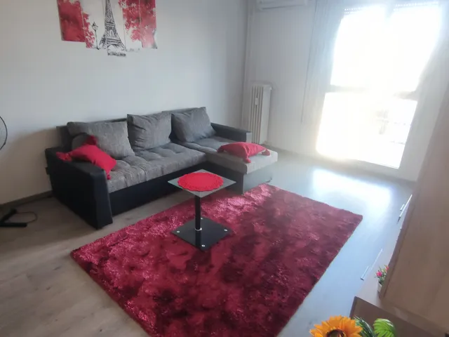 Eladó lakás Pécs, Kertváros 47 nm