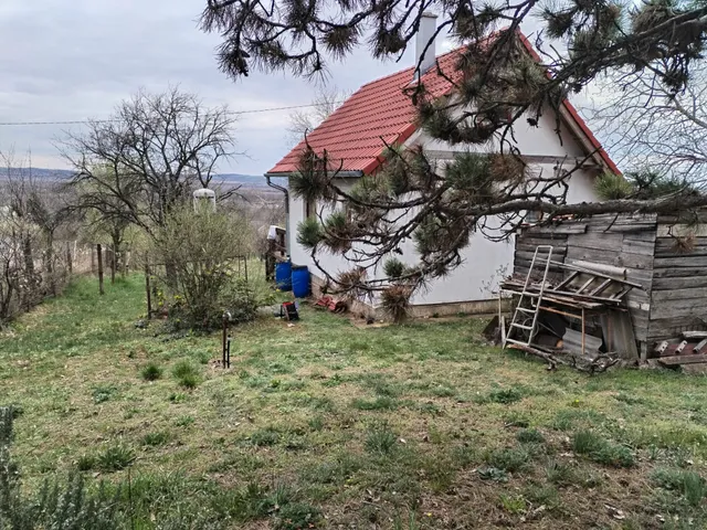 Eladó ház Cserkút 40 nm