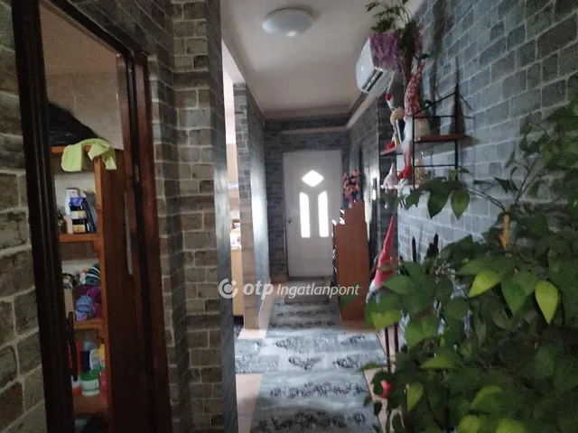 Eladó ház Martonvásár 140 nm