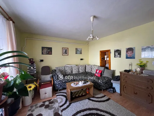 Eladó lakás Székesfehérvár 130 nm