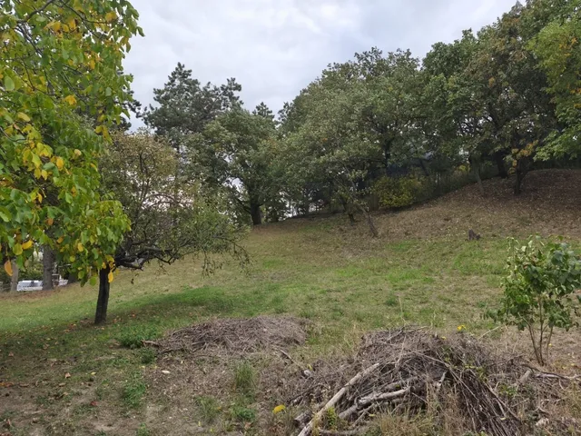 Eladó telek Velence 1022 nm