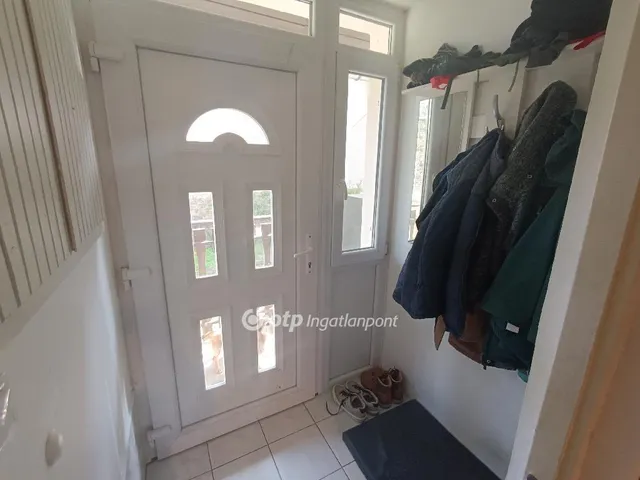 Eladó ház Gárdony 186 nm