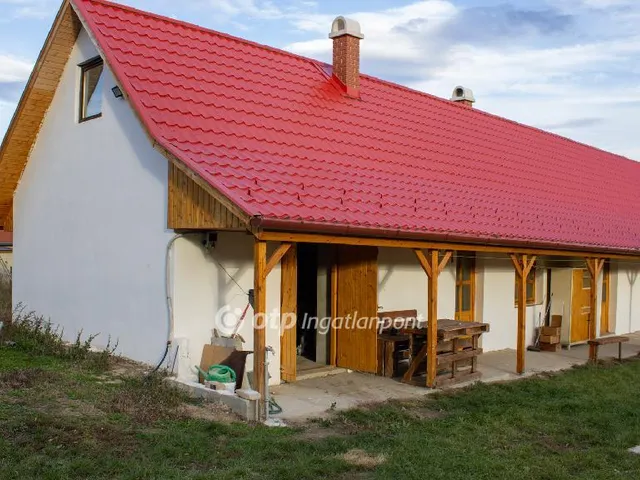 Eladó ház Magyarkeszi 80 nm