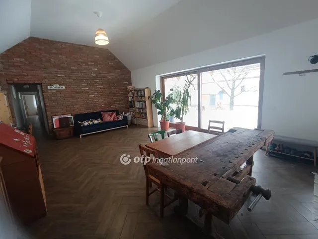 Eladó ház Sukoró 97 nm