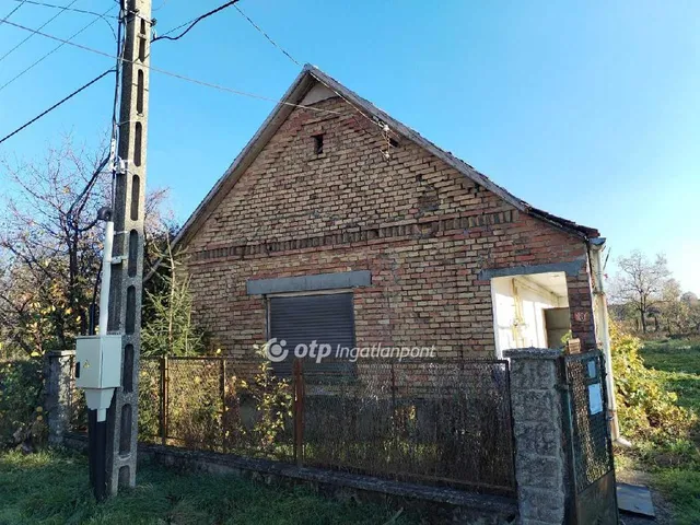 Eladó ház Csősz 84 nm