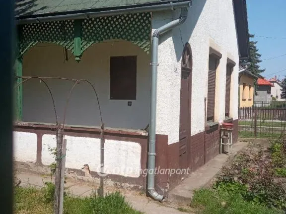 Eladó ház Dég 100 nm