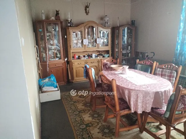 Eladó ház Kulcs 92 nm