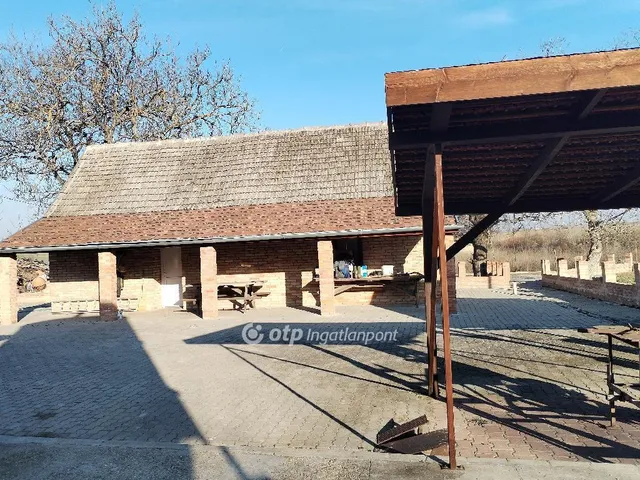 Eladó ház Dunaújváros 80 nm