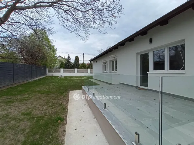 Eladó ház Pusztaszabolcs 90 nm