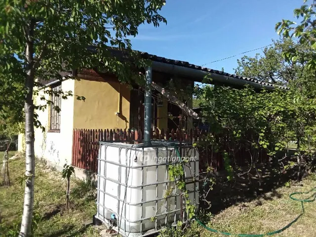 Eladó mezőgazdasági ingatlan Balatonfőkajár 38 nm