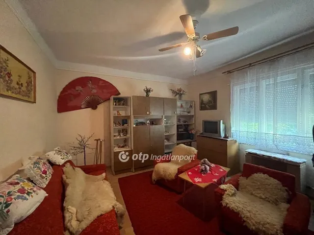 Eladó ház Sárosd 190 nm