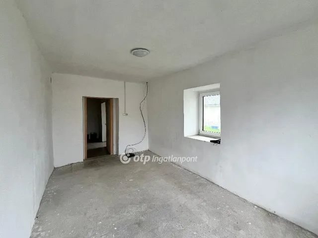 Eladó ház Alap 69 nm