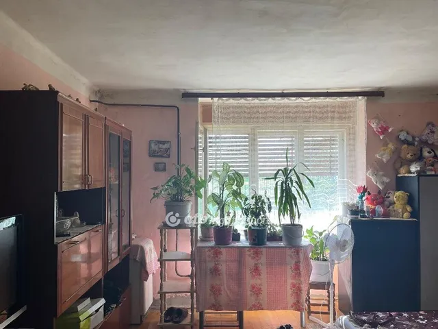 Eladó ház Perkáta 75 nm