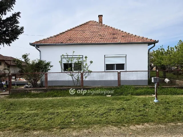 Eladó ház Ráckeresztúr 81 nm