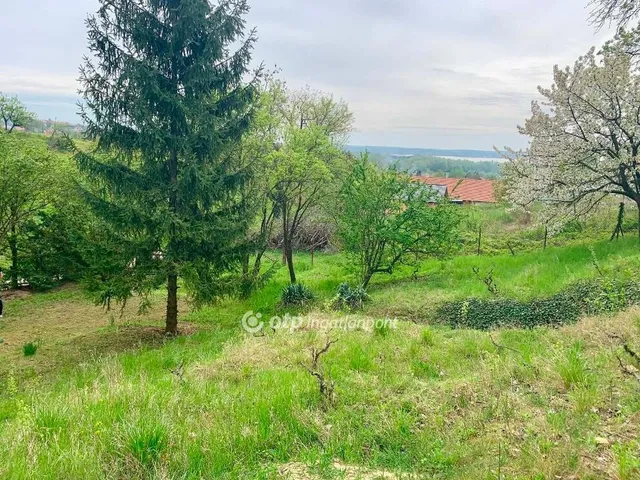 Eladó telek Sukoró 856 nm