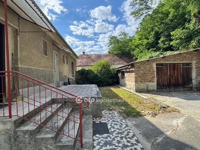 Eladó ház Bakonycsernye 116 nm