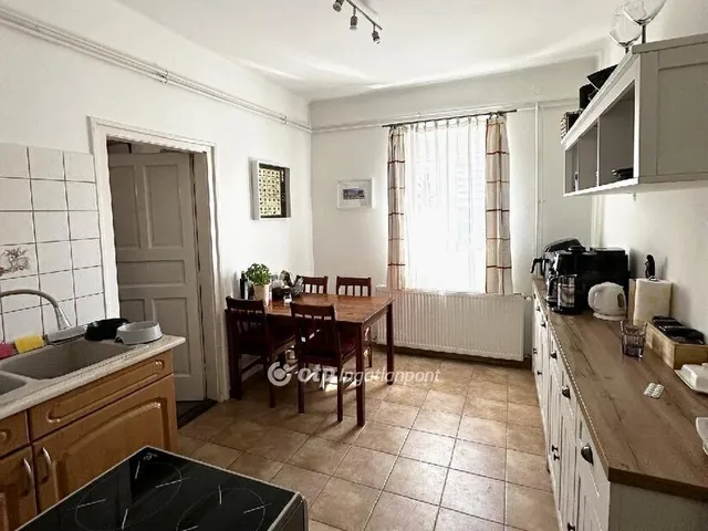 Eladó ház Kulcs 100 nm