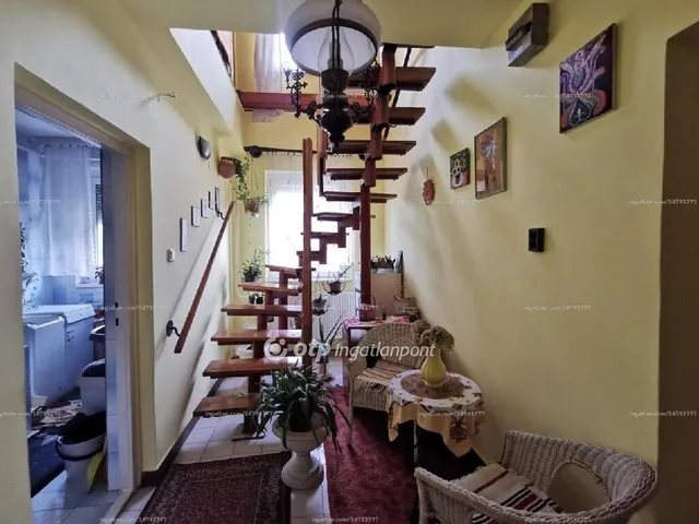 Eladó ház Rácalmás 200 nm