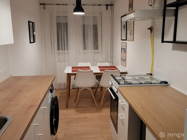 Kiadó lakás Eger, Belváros 56 nm