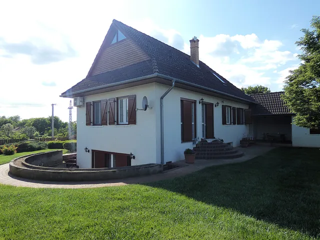 Eladó ház Nagykörű 336 nm