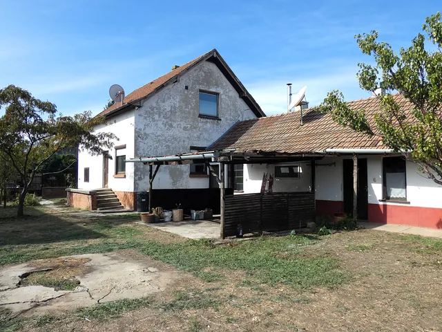 Eladó ház Törökszentmiklós 101 nm