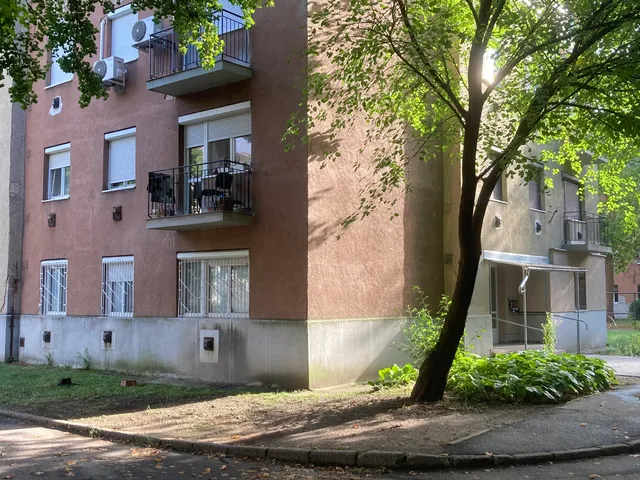 Eladó lakás Miskolc, Selyemrét, Augusztus 20 44 nm