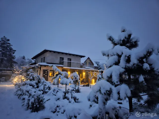 Eladó ház Csömör 221 nm