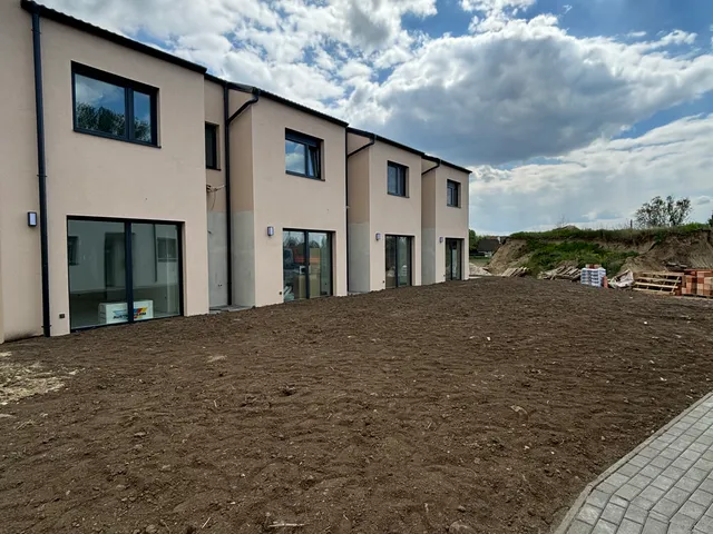 Eladó ház Székesfehérvár, Maroshegy, Tasnádi 72 nm