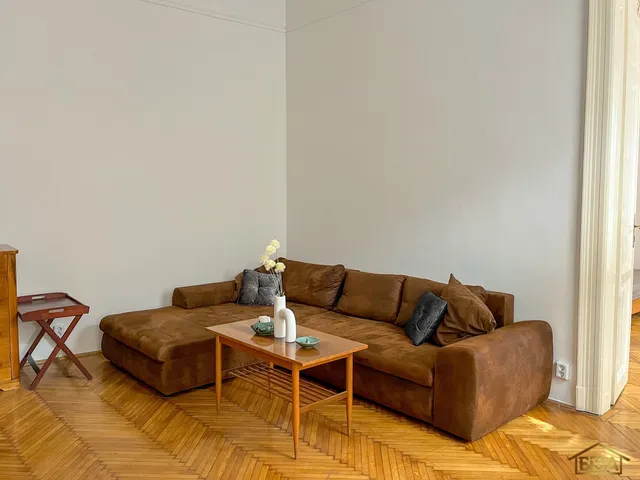 Kiadó lakás Budapest VIII. kerület, Palotanegyed 73 nm
