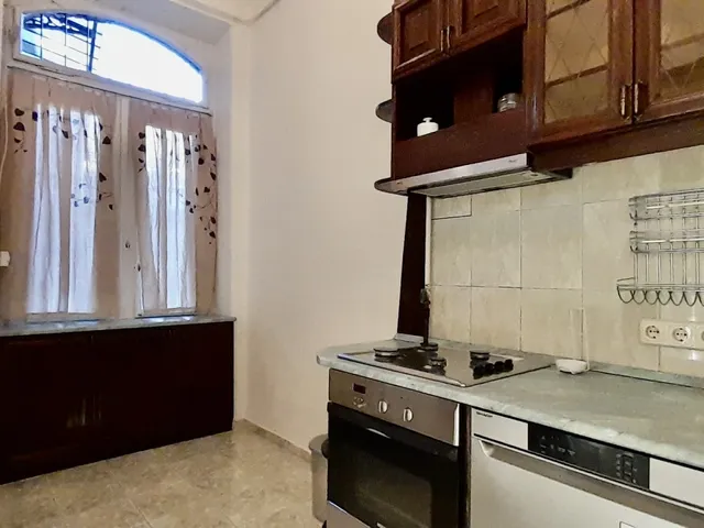 Kiadó lakás Budapest V. kerület, Belváros, Havas utca 98 nm
