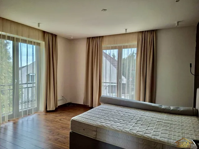 Kiadó lakás Budapest III. kerület, Laborc utca 75 nm