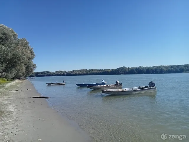 Eladó nyaraló Dunaszekcső 32 nm