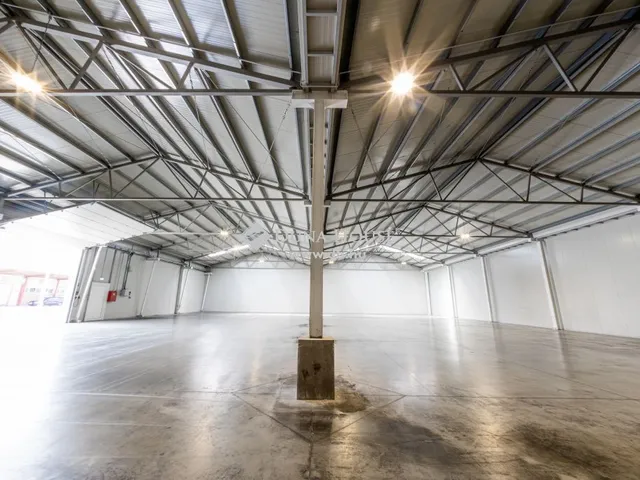 Kiadó kereskedelmi és ipari ingatlan Kecskemét 1045 nm