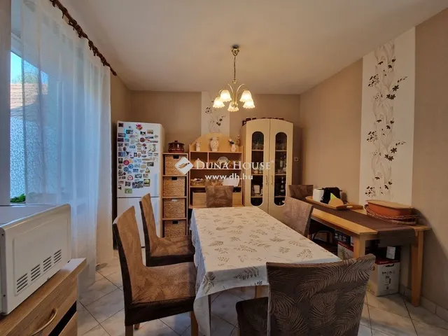 Eladó ház Kecskemét, Belváros 88 nm