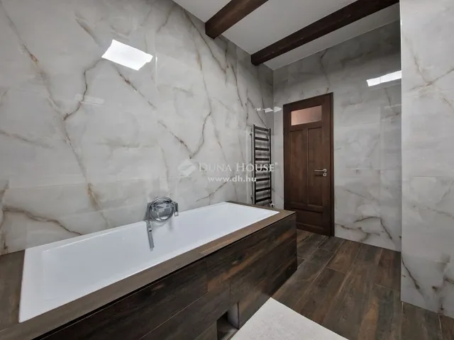 Eladó ház Érd 135 nm