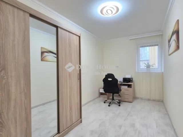 Eladó ház Kecskemét 214 nm