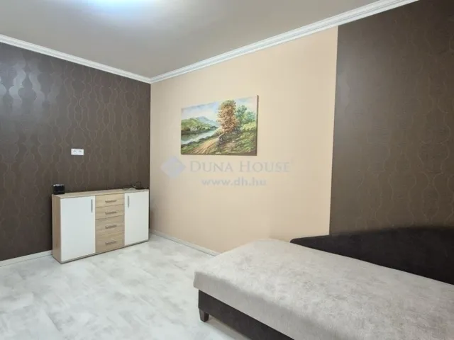 Eladó ház Kecskemét 214 nm