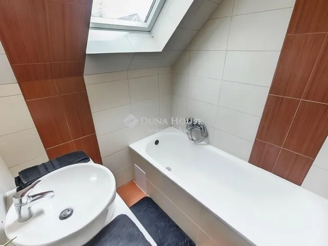 Eladó ház Kecskemét 170 nm