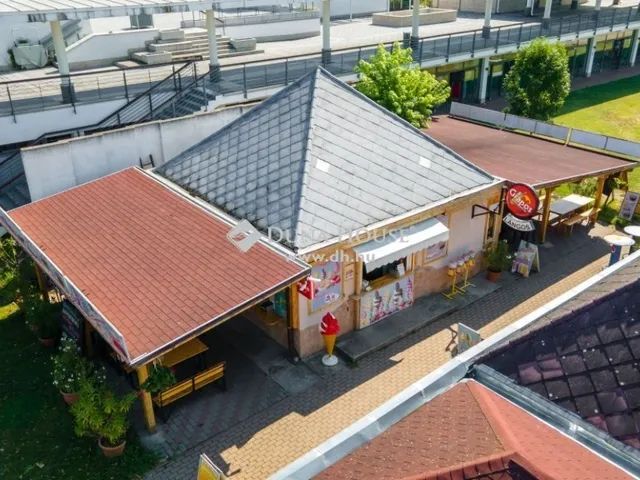 Eladó kereskedelmi és ipari ingatlan Velence 44 nm