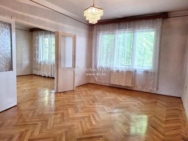 Eladó lakás Kecskemét 80 nm