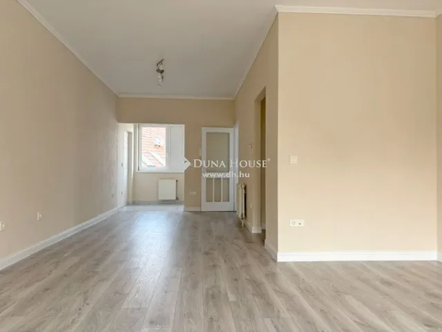 Kiadó lakás Kecskemét, Belváros 78 nm