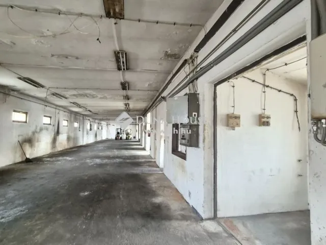 Eladó kereskedelmi és ipari ingatlan Kecskemét, Rendőrfalu 2085 nm