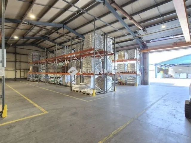 Eladó kereskedelmi és ipari ingatlan Kecskemét, Kósafalu 2945 nm