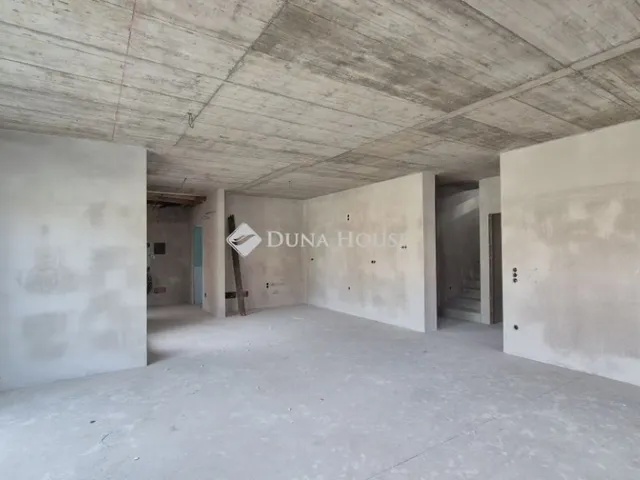 Eladó ház Kecskemét, Petőfiváros 195 nm
